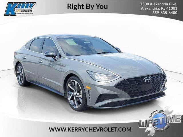 2022 Hyundai SONATA SEL Plus — photo 1 of 13
