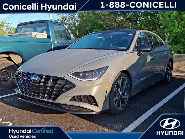2023 Hyundai SONATA SEL Plus — photo 1 of 4