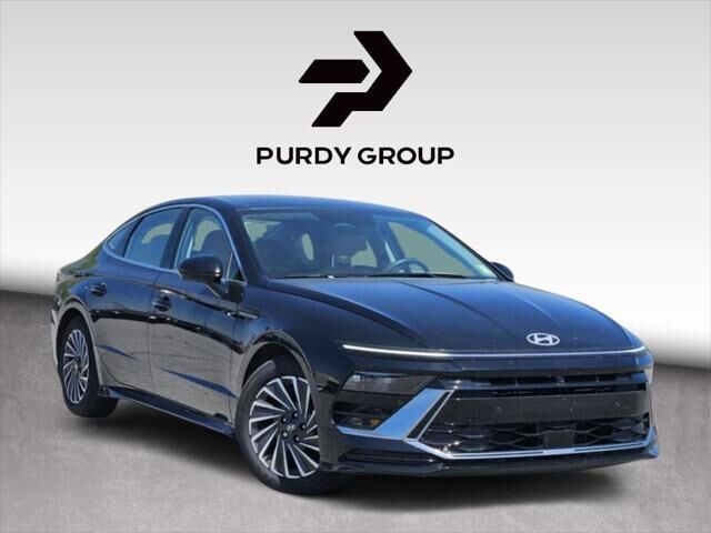 2025 Hyundai SONATA Hybrid Limited