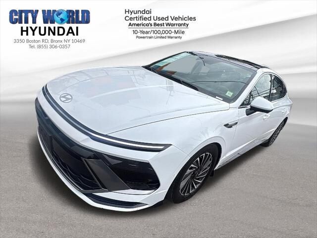 2025 Hyundai SONATA Hybrid Limited