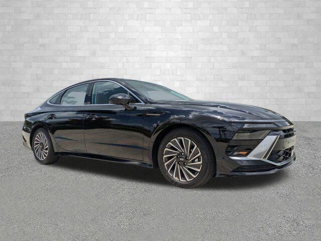 2024 Hyundai SONATA Hybrid Limited