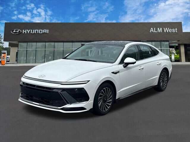 2024 Hyundai SONATA Hybrid Limited — photo 1 of 13