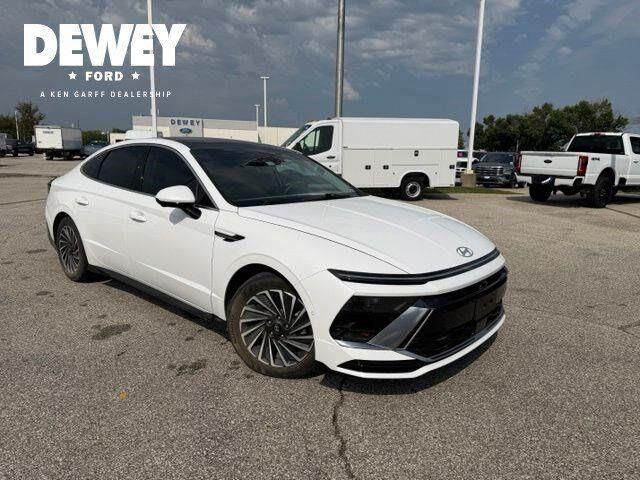 2024 Hyundai SONATA Hybrid Limited