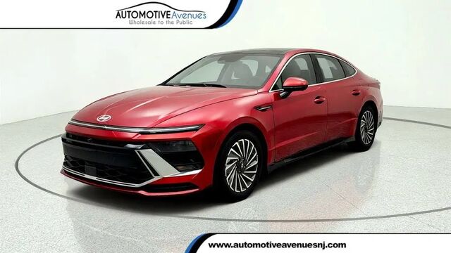 2025 Hyundai SONATA Hybrid Limited