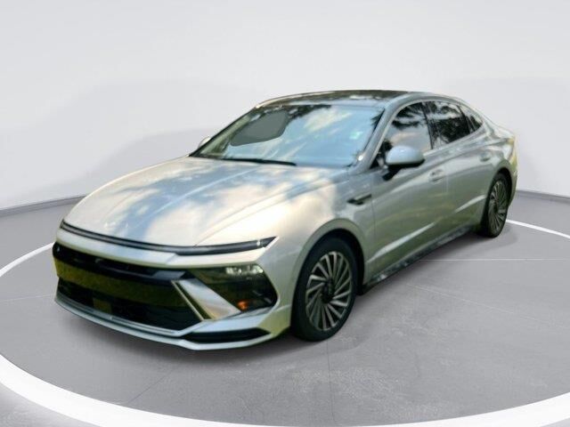 2024 Hyundai SONATA Hybrid Limited — photo 1 of 13