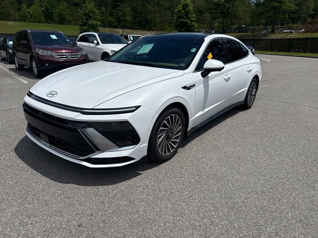 2024 Hyundai SONATA Hybrid Limited — photo 1 of 13