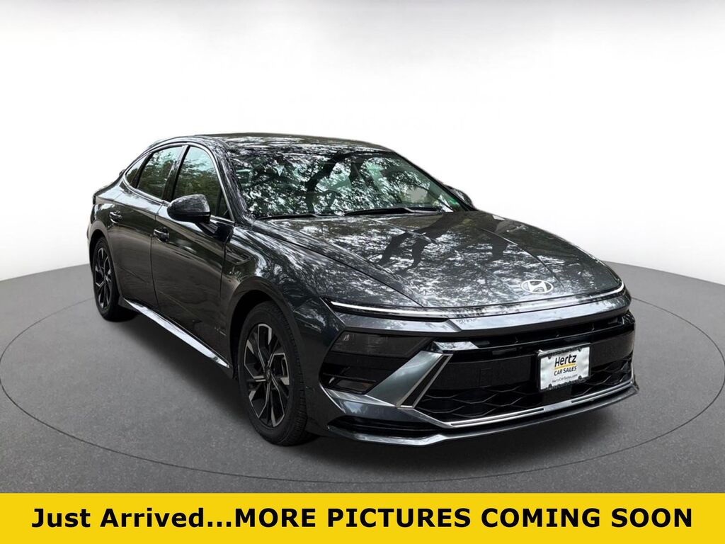 2025 Hyundai Sonata SEL — photo 1 of 1