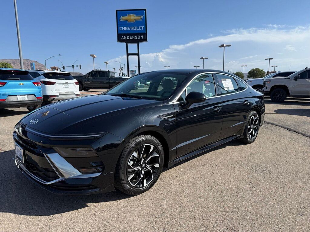 2024 Hyundai SONATA SEL — photo 1 of 13