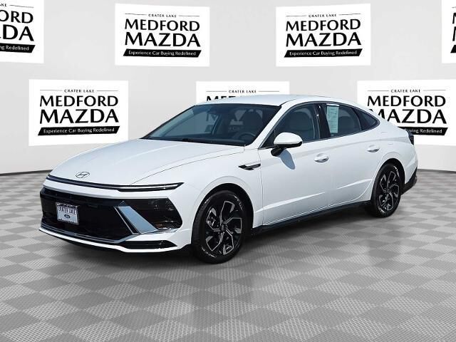 2025 Hyundai SONATA SEL — photo 1 of 13