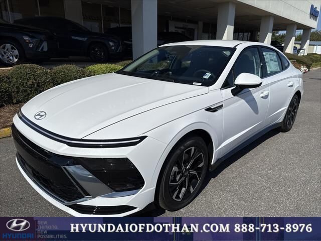 2025 Hyundai SONATA SEL — photo 1 of 13