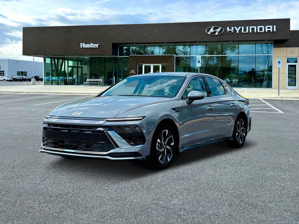 2024 Hyundai SONATA SEL — photo 1 of 13