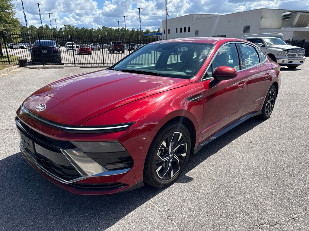 2024 Hyundai Sonata SEL — photo 1 of 7