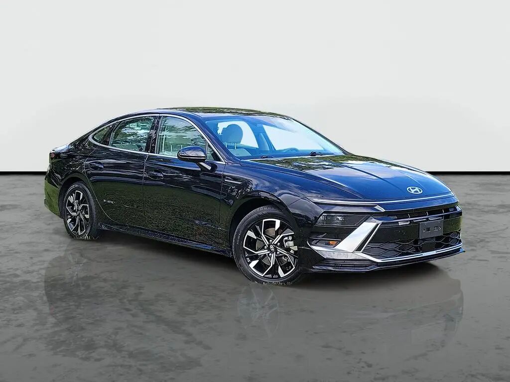 2024 Hyundai SONATA SEL — photo 1 of 13