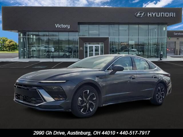 2025 Hyundai SONATA SEL — photo 1 of 13