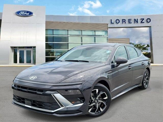 2024 Hyundai SONATA SEL — photo 1 of 1