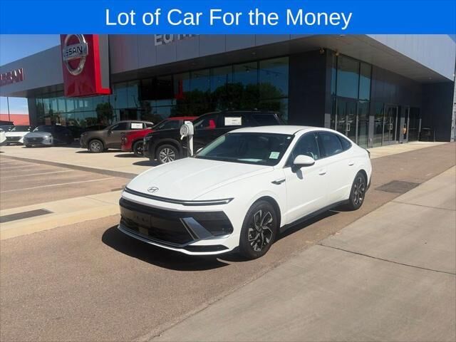 2024 Hyundai SONATA SEL — photo 1 of 13