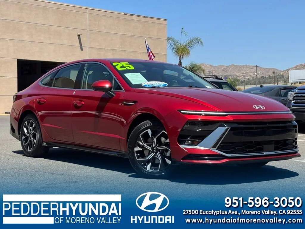 2025 Hyundai SONATA SEL — photo 1 of 13