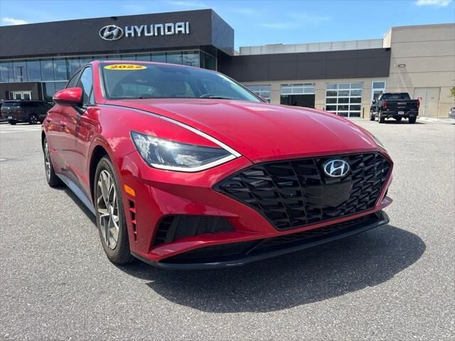 2022 Hyundai SONATA SEL