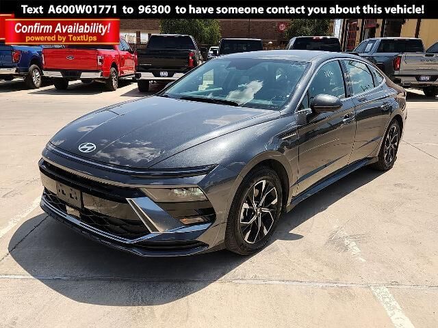2025 Hyundai SONATA SEL