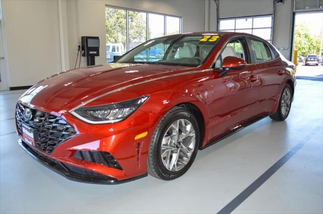 2023 Hyundai SONATA SEL