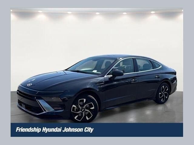 2024 Hyundai SONATA SEL — photo 1 of 13
