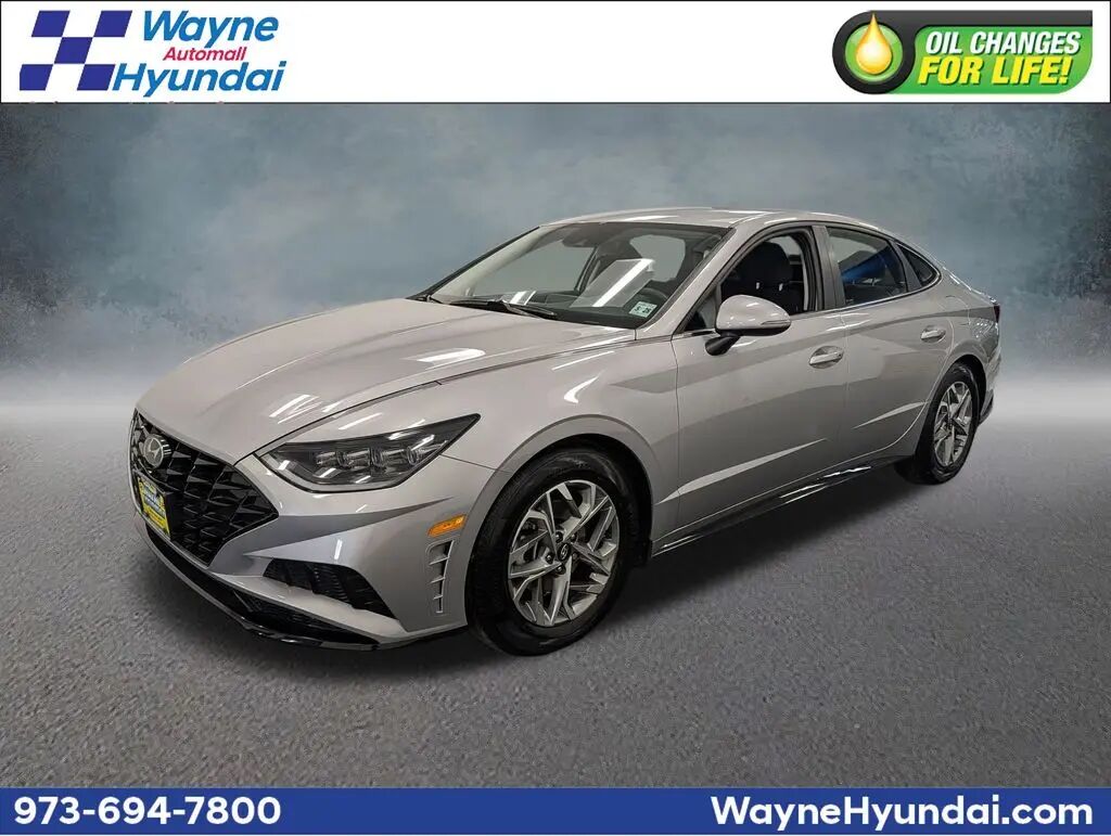 2023 Hyundai SONATA SEL — photo 1 of 13
