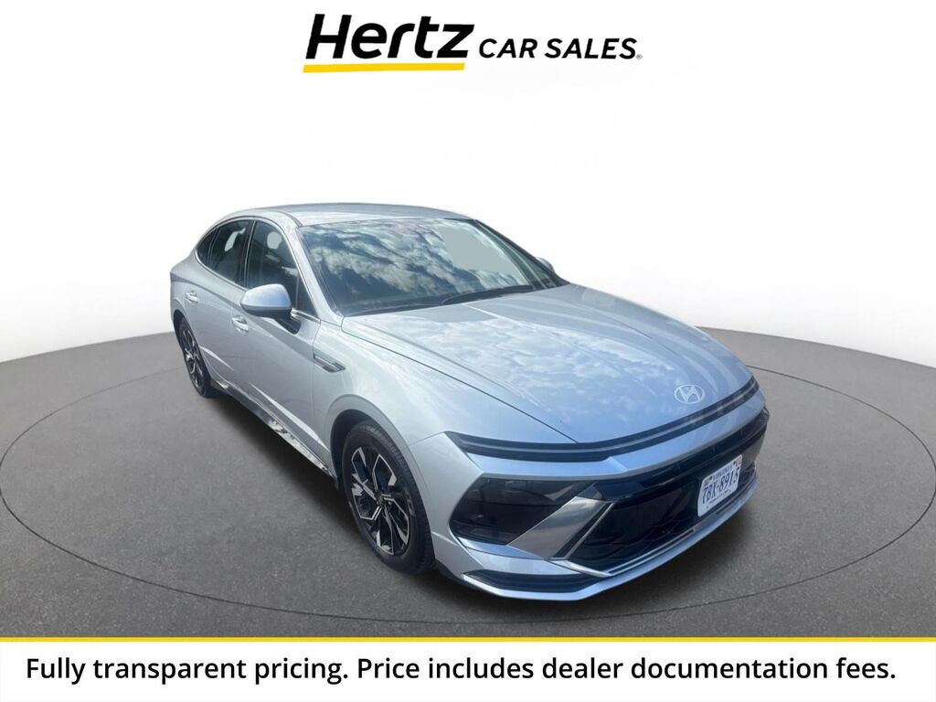 2025 Hyundai Sonata SEL — photo 1 of 11