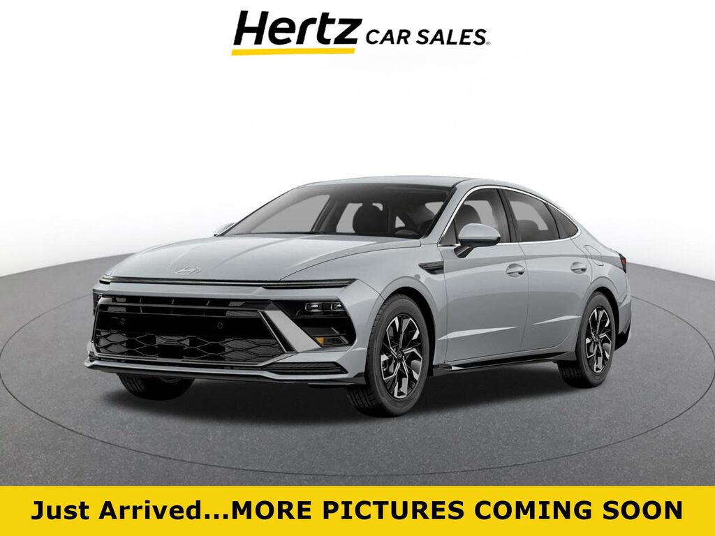 2025 Hyundai Sonata SEL — photo 1 of 1