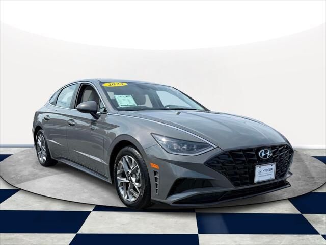 2023 Hyundai SONATA SEL — photo 1 of 13