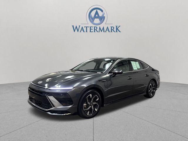 2025 Hyundai SONATA SEL — photo 1 of 12