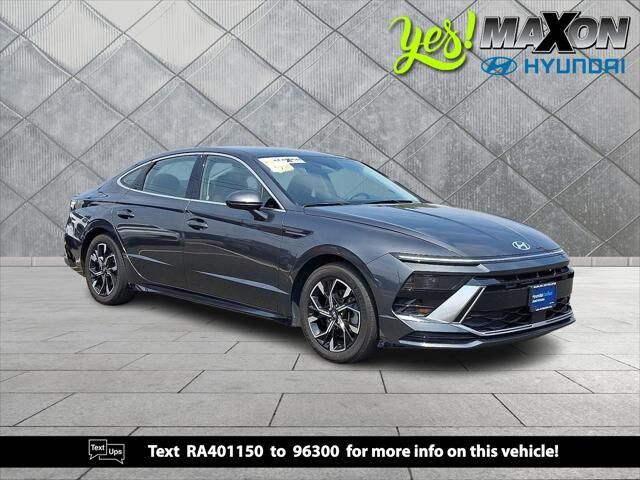 2024 Hyundai SONATA SEL — photo 1 of 13