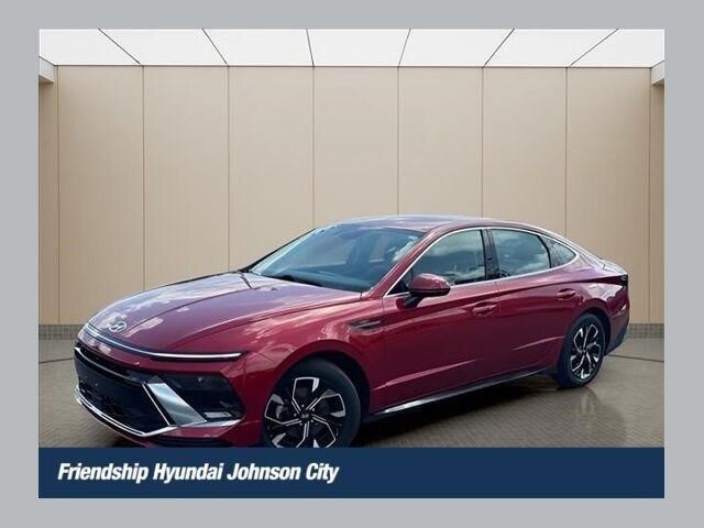 2025 Hyundai SONATA SEL — photo 1 of 10