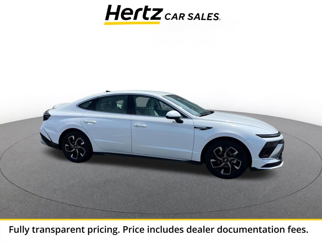 2025 Hyundai Sonata SEL — photo 1 of 1