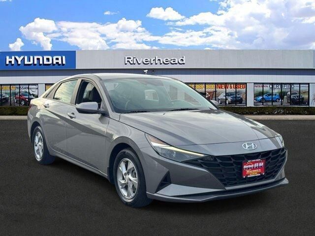 2023 Hyundai ELANTRA SE