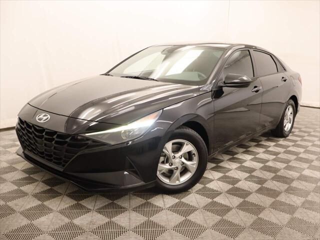 2023 Hyundai ELANTRA SE — photo 1 of 13