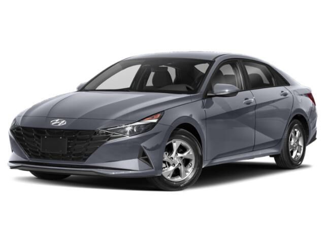 2022 Hyundai ELANTRA SE
