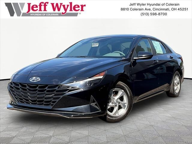 2023 Hyundai ELANTRA SE