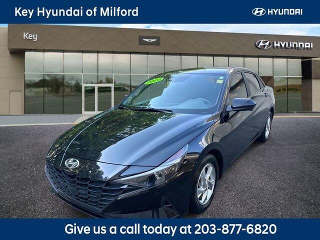 2023 Hyundai ELANTRA SE