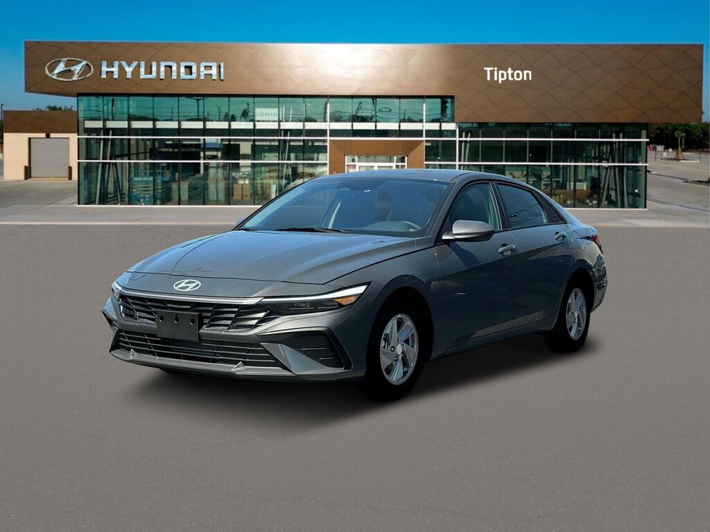 2025 Hyundai ELANTRA SE — photo 1 of 13