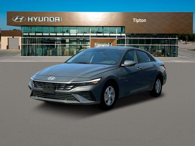 2025 Hyundai ELANTRA SE