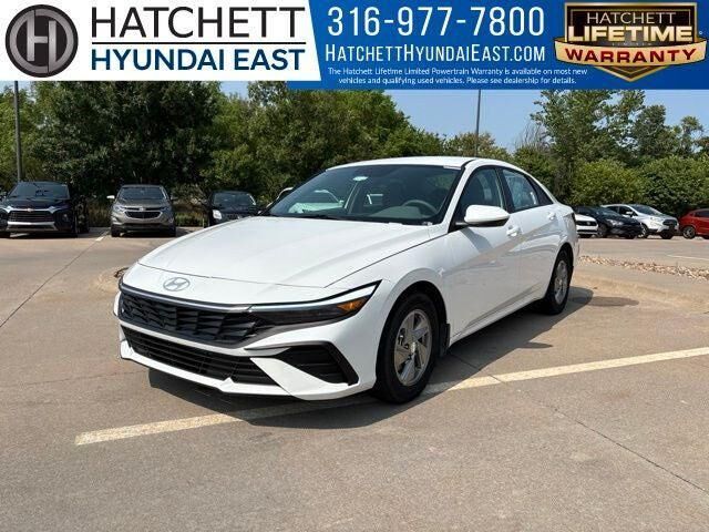 2026 Hyundai ELANTRA SE — photo 1 of 13