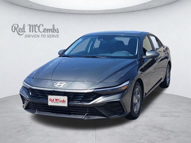 2024 Hyundai ELANTRA SE — photo 1 of 12