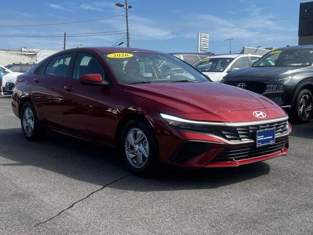 2026 Hyundai ELANTRA SE