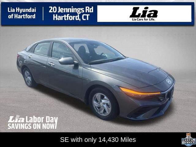 2025 Hyundai ELANTRA SE — photo 1 of 13