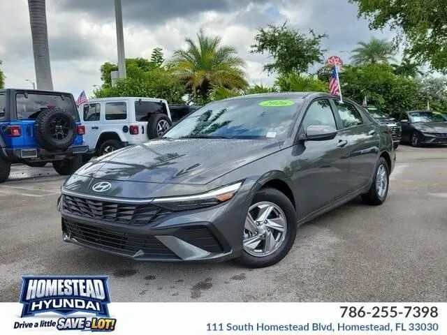 2026 Hyundai ELANTRA SE — photo 1 of 13