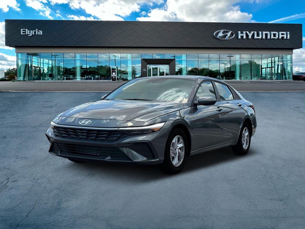 2024 Hyundai ELANTRA SE — photo 1 of 26