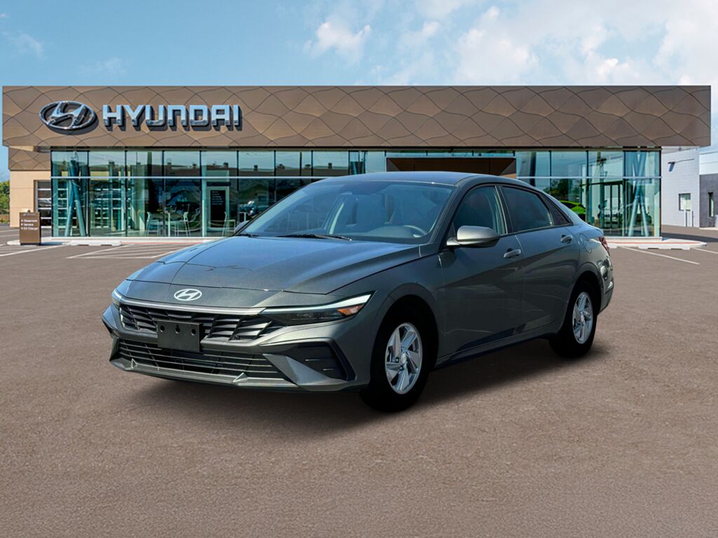 2025 Hyundai ELANTRA SE — photo 1 of 13