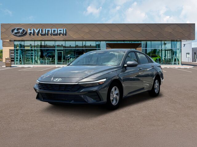 2024 Hyundai ELANTRA SE