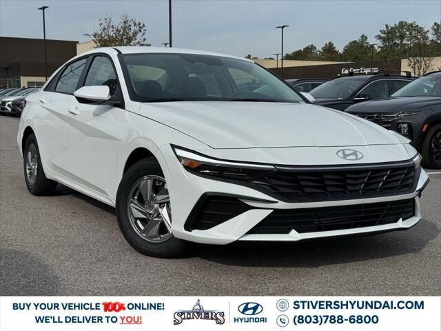 2026 Hyundai ELANTRA SE — photo 1 of 13