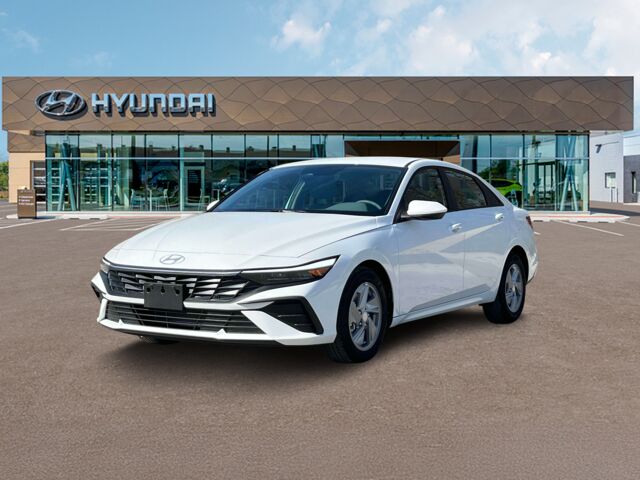 2025 Hyundai ELANTRA SE